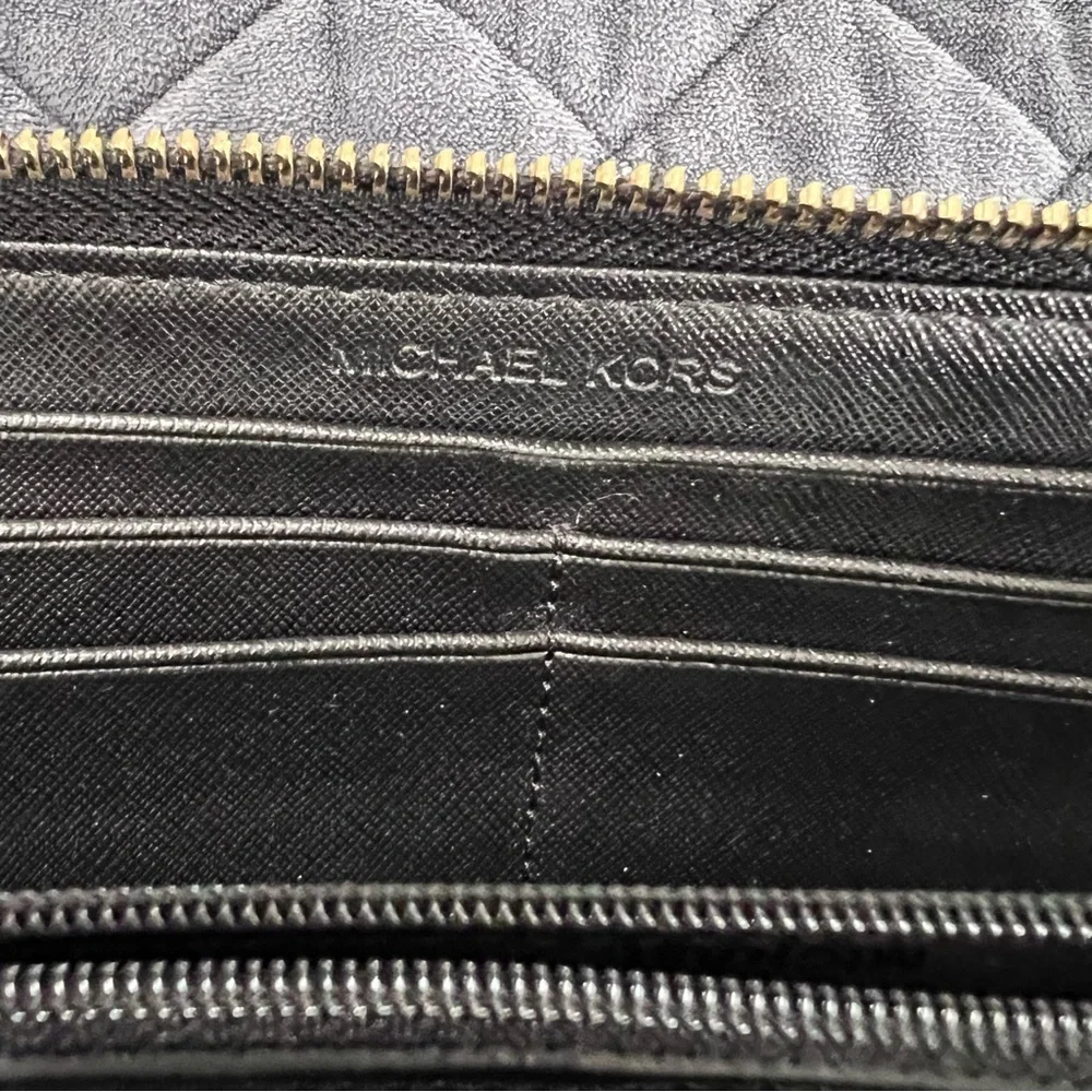 Michael Kors Monogram Wallet Logo Zip Around Black MK Leather
